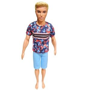 Mattel Ken Fashionistas Doll FXL65 Blonde Hair Camo Shirt Blue Shorts